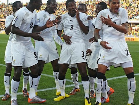 منتخب غانا منافس الجزائر في كان 2015 يستهل تربصه التحضيري باشبيلية