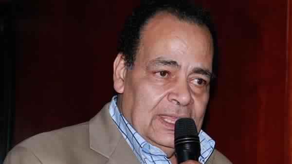 وفاة نائب رئيس سموحة بمطار القاهرة عقب العودة من تونس