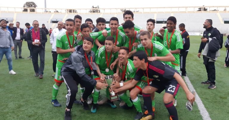 منتخب المغرب يتوج بكأس دورة اتحاد شمال افريقيا تحت ١٥ عاما (صور)