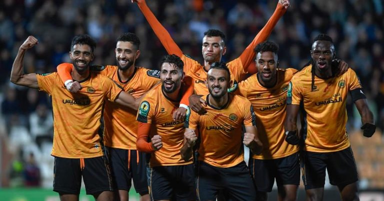 <strong>نهضة بركان المغربي يفوز بثنائية </strong>