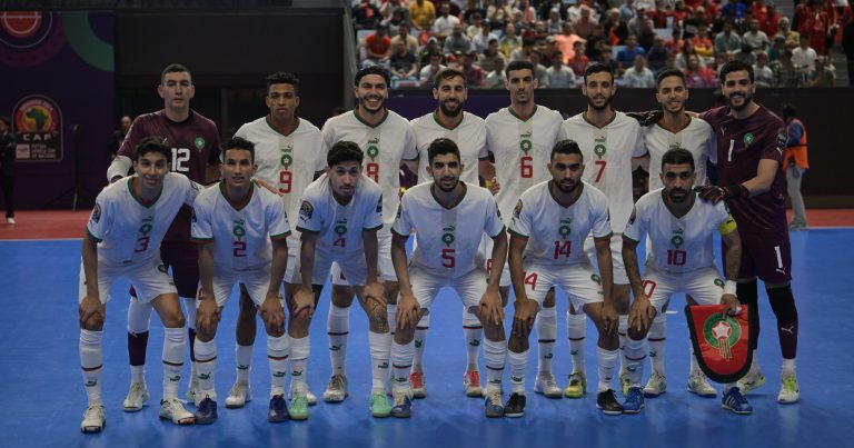 <strong>المنتخب المغربي لكرة القدم داخل القاعة يتأهل للمربع الذهبي </strong>