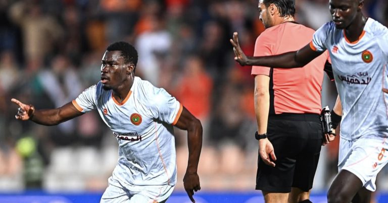 نهضة بركان المغربي يلتحق بالمتأهلين لدور مجموعات رابطة أبطال إفريقيا