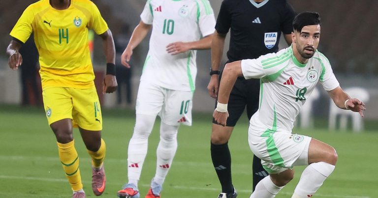 المنتخب الجزائري يفوز وديا على منتخب زمبابوي 