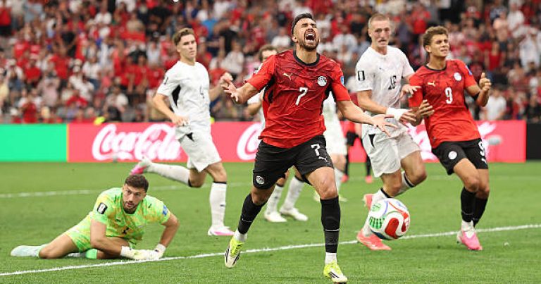 المنتخب المصري يحقق فوزه الأول في المونديال&nbsp;