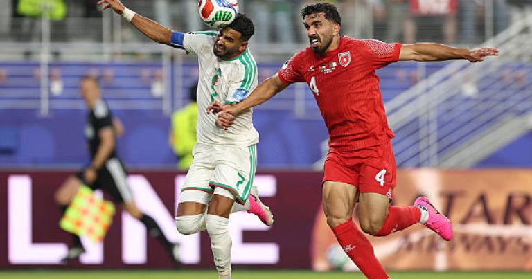 صور من فوز المنتخب الجزائري على المنتخب الأردني 
